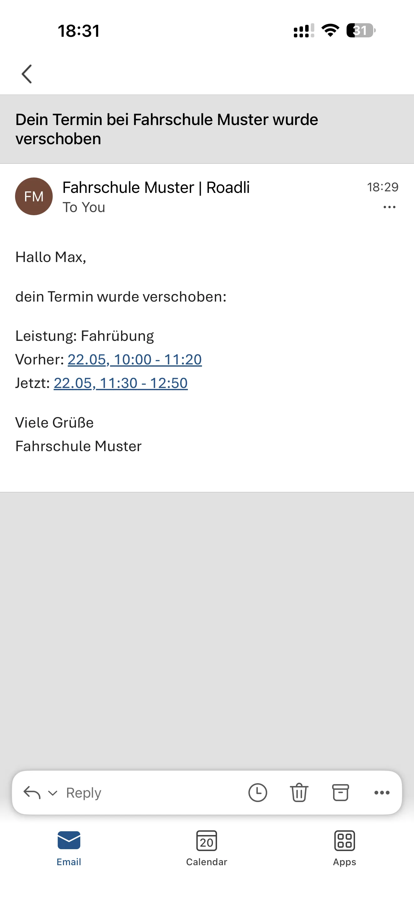 Mobile E-Mail-App mit automatisch verschobener Fahrstunde von Fahrschule Muster