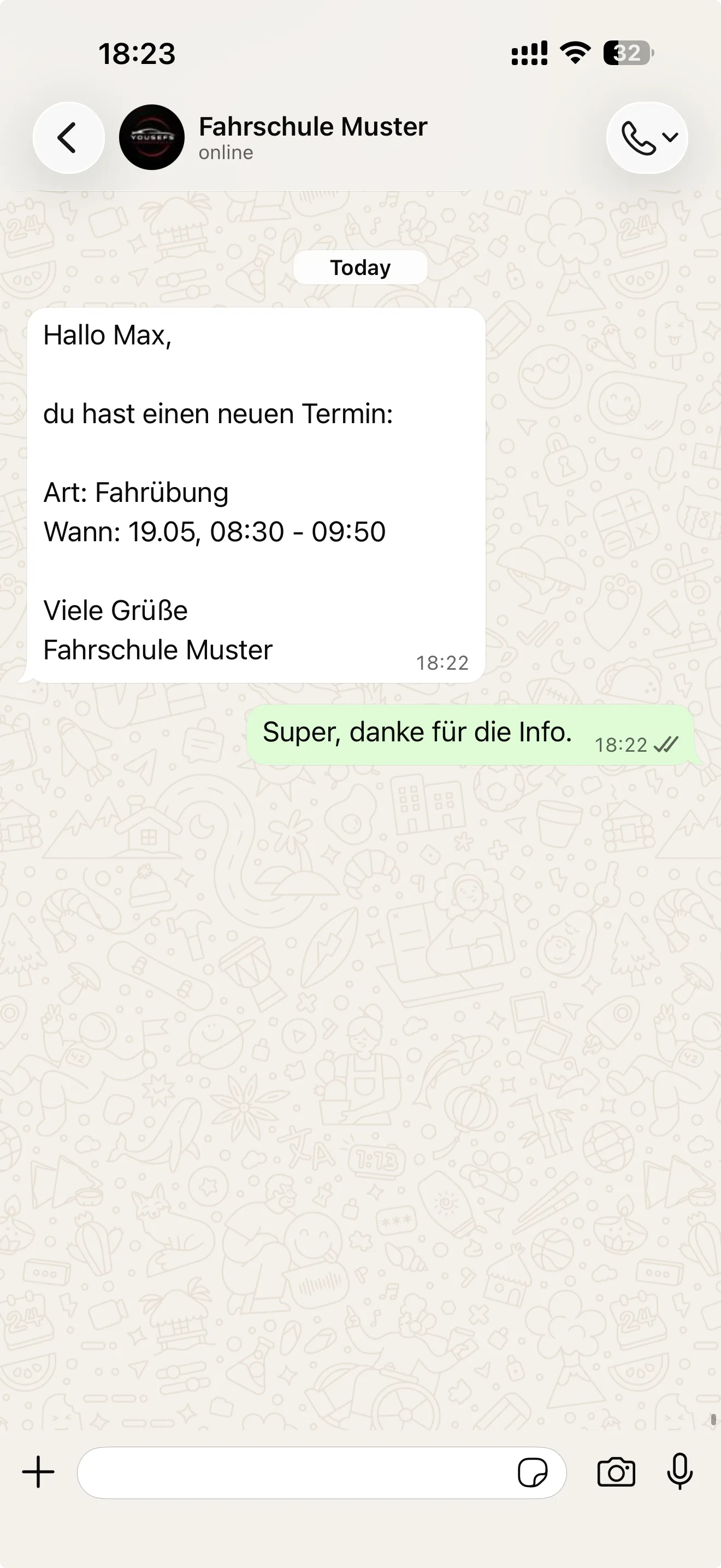 Mobile WhatsApp-Unterhaltung mit automatischer Terminbenachrichtigung von Fahrschule Muster